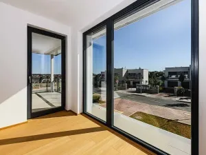 Prodej bytu 3+kk, Praha - Dolní Chabry, U Václava, 83 m2