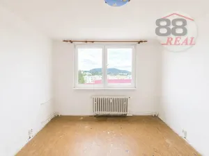 Prodej bytu 3+1, Klášterec nad Ohří, Školní, 64 m2