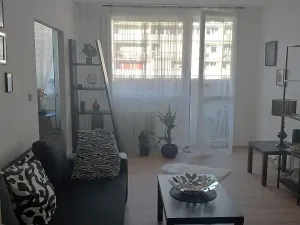 Pronájem bytu 2+1, Praha - Vršovice, Tádžická, 58 m2