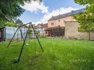 Prodej rodinného domu, Chlumec, Holubova, 241 m2