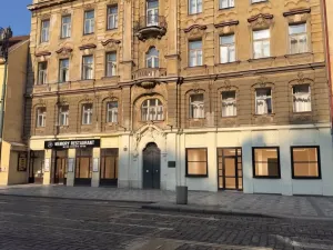 Pronájem restaurace, Praha, Újezd, 109 m2