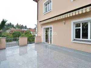 Pronájem vily, Praha - Smíchov, 413 m2