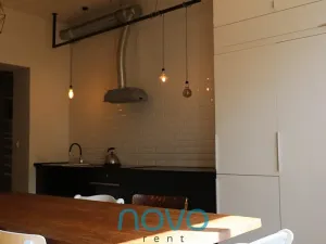 Pronájem bytu 3+kk, Praha, Zenklova, 76 m2
