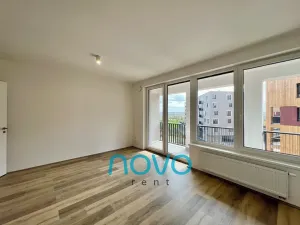 Pronájem bytu 1+kk, Praha, Stočesova, 34 m2