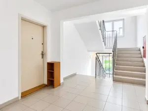 Pronájem bytu 1+kk, Praha - Horní Počernice, Dandova, 37 m2