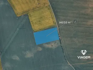 Prodej podílu pole, Veleň, 814 m2