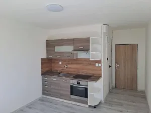 Prodej bytu 2+kk, Plzeň, Polední, 37 m2