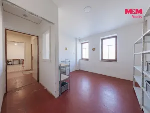 Prodej rodinného domu, Bečov nad Teplou, nám. 5. května, 351 m2
