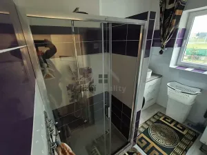 Prodej rodinného domu, České Velenice, Komenského, 450 m2