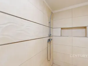 Prodej rodinného domu, Ivaň, 319 m2