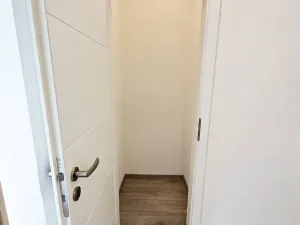 Pronájem bytu 2+kk, Praha - Vysočany, U vysočanského pivovaru, 50 m2