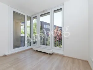 Prodej bytu 2+kk, Praha - Žižkov, Na Vackově, 53 m2
