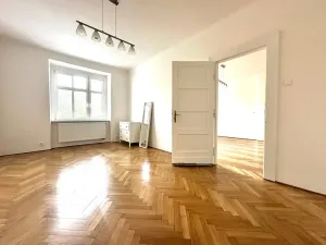 Pronájem bytu 3+1, Praha, náměstí Jiřího z Lobkovic, 98 m2