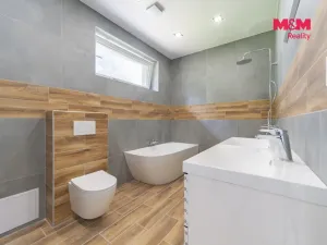Prodej rodinného domu, Dasnice, 77 m2