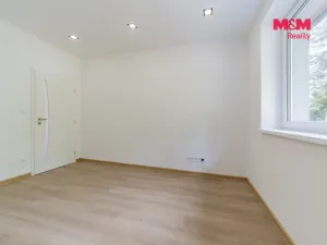 Prodej rodinného domu, Dasnice, 77 m2