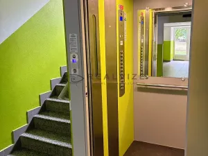 Pronájem bytu 3+1, České Budějovice, V. Volfa, 68 m2