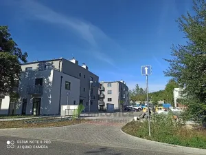 Pronájem bytu 1+kk, Milovice, Topolová, 25 m2