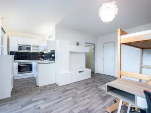 Prodej bytu 1+kk, Hradec Králové, Říční, 28 m2