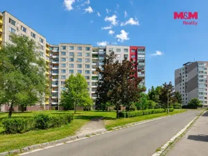 Prodej bytu 2+1, Hradec Králové - Nový Hradec Králové, třída Edvarda Beneše, 65 m2