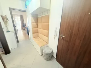 Prodej bytu 2+kk, Praha - Ruzyně, Huppnerova, 53 m2