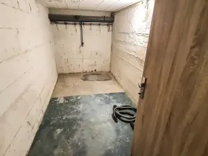 Pronájem skladu, Brno, Hrnčířská, 6 m2