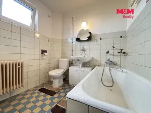 Prodej rodinného domu, Police, 90 m2