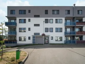 Prodej bytu 4+kk, Miroslav, 98 m2