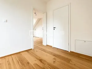 Prodej bytu 3+kk, Jirny, 69 m2