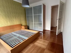 Pronájem bytu 2+kk, Praha - Bubeneč, Verdunská, 41 m2