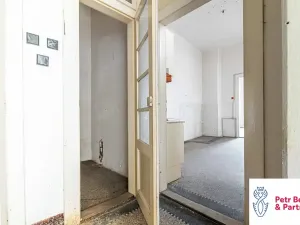 Prodej obchodního prostoru, Rakovník, Husovo náměstí, 622 m2