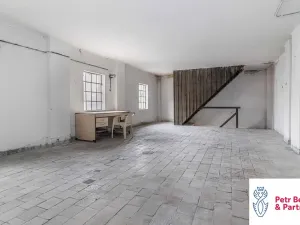 Prodej obchodního prostoru, Rakovník, Husovo náměstí, 622 m2