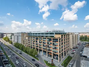 Pronájem kanceláře, Praha - Karlín, Rohanské nábřeží, 614 m2