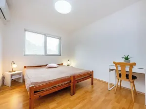 Pronájem bytu 2+kk, Měchenice, Vltavská, 30 m2