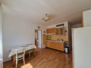 Pronájem bytu 2+kk, Praha - Kamýk, Zvolská, 36 m2