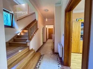 Prodej rodinného domu, Bystřany, Mírová, 254 m2