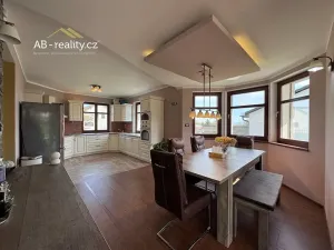 Prodej rodinného domu, Háj u Duchcova, Ke Knížáku, 243 m2