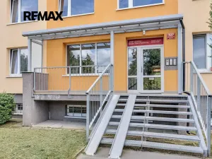 Prodej bytu 2+kk, Praha - Horní Měcholupy, Neapolská, 43 m2