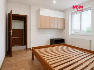Pronájem bytu 3+kk, Břežany II, 74 m2