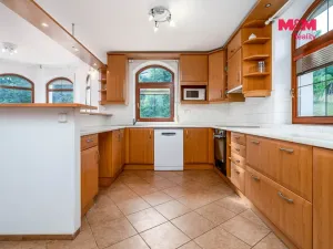Prodej rodinného domu, Tuchoměřice, Ke Statenicím, 277 m2