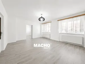 Pronájem bytu 3+1, Mníšek pod Brdy, Pražská, 80 m2