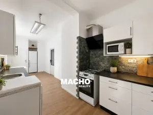 Pronájem bytu 3+1, Mníšek pod Brdy, Pražská, 80 m2