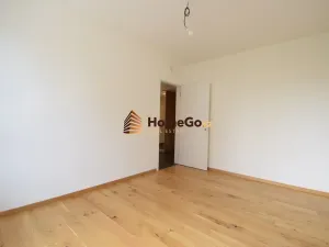 Pronájem bytu 2+kk, Praha - Modřany, Kolmanova, 67 m2