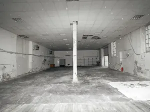 Pronájem skladu, Kladno, Na Vysokém, 367 m2