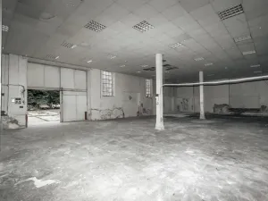 Pronájem skladu, Kladno, Na Vysokém, 367 m2