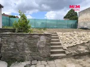 Prodej rodinného domu, Hluboké, 108 m2