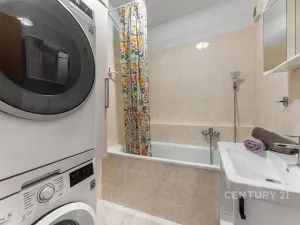Prodej bytu 2+kk, Praha - Újezd nad Lesy, Velebného, 56 m2