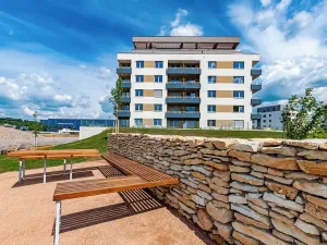 Pronájem bytu 1+kk, Praha - Vysočany, Svatošových, 32 m2