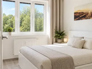 Pronájem bytu 2+kk, Praha, Karlovarská, 41 m2