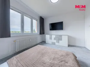 Prodej bytu 2+1, Nová Role, Tovární, 55 m2