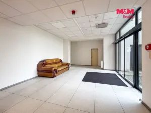 Pronájem bytu 2+kk, Praha - Hlubočepy, Geologická, 34 m2